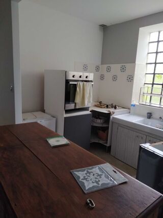  Maison à louer 3 pièces 120 m²