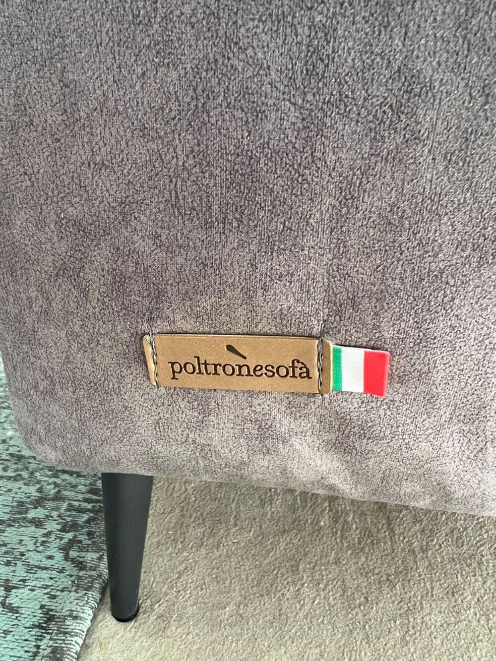 Ensemble de 2 canap&eacute;s 3 places + fauteuil poltronesofa neuf Meubles
