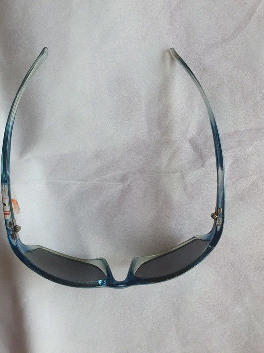Lunette de soleil 
Bijoux et montres
