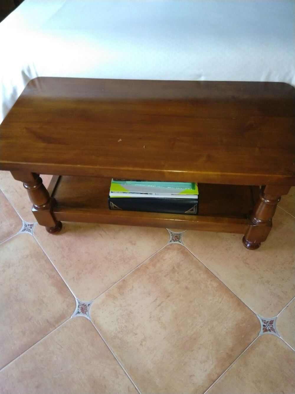 Table basse en bois massif Meubles
