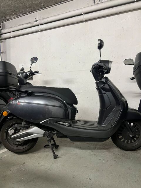 Scooter ZEWAY  occasion Paris 75010