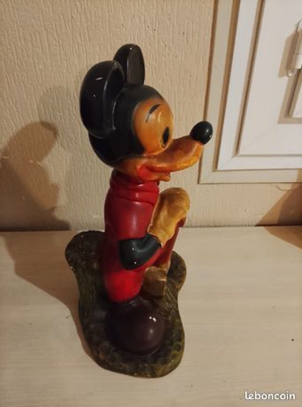 cette sculpture vintage de Mickey Mouse Décoration