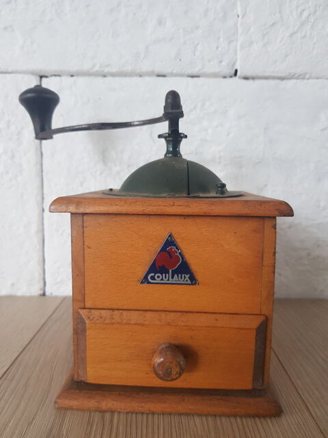Moulin a café  ancien COULAUX datant fin 19éme 25 Saubrigues (40)