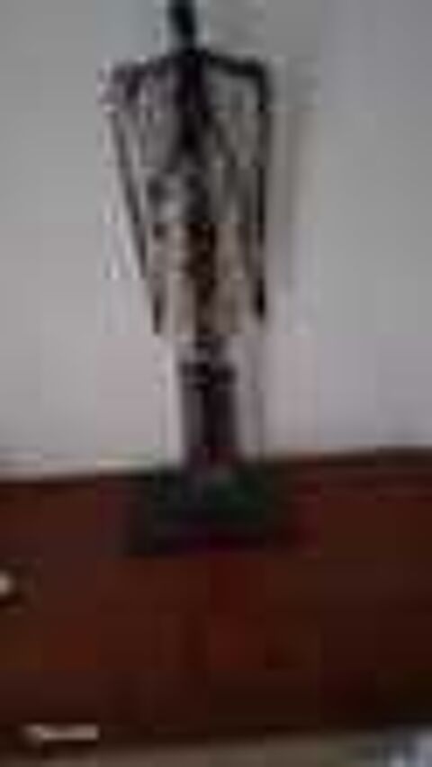 sculpture en verre Brocante, salon des antiquaires