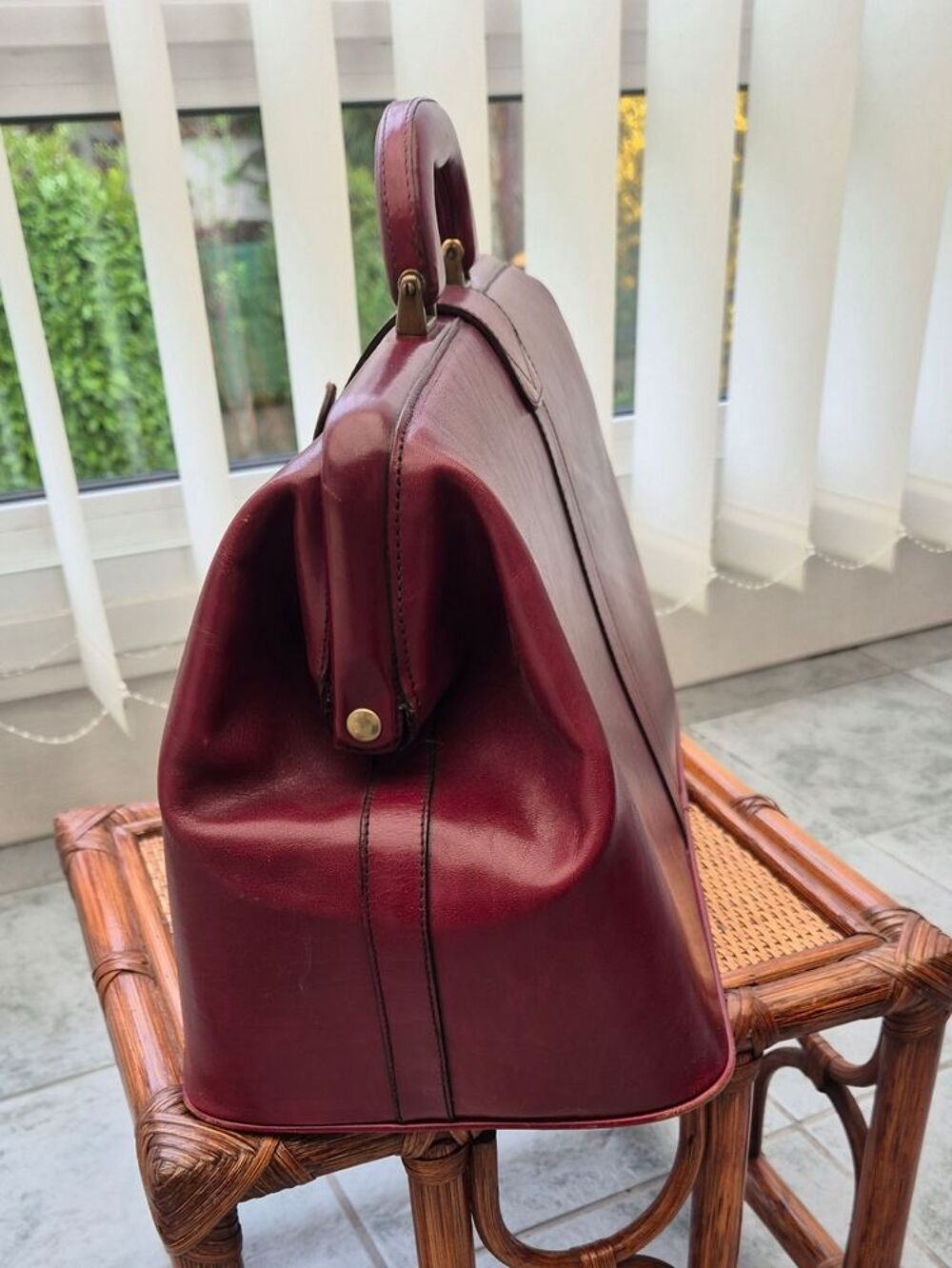 Sac de voyage, marque Rochas, vintage, 43 cm bordeaux Maroquinerie
