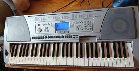 Synthétiseur Yamaha PSR-450 180 Morteau (25)