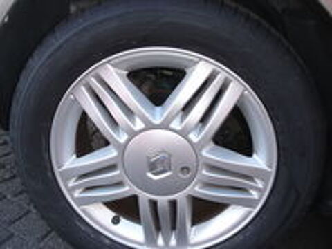 M&eacute;gane II CC M&eacute;gane CC 1.9 dCi 120 Luxe Privil&egrave;ge 2004 occasion 78800 Houilles