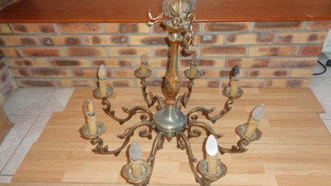 Lustre ancien  8 branches en Bronze 400 Villemomble (93)