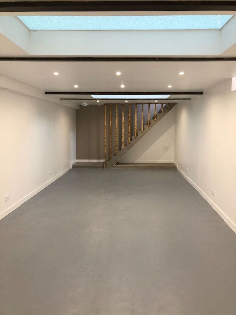 Location Autre à Clamart Percy ? Locaux professionnels 100 m2 Clamart