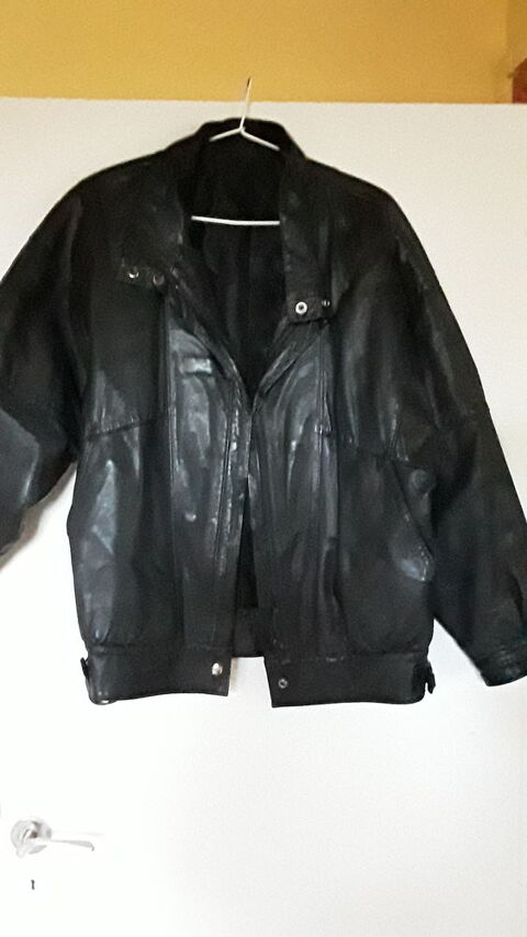 Blouson cuir femme 40 Joinville-le-Pont (94)