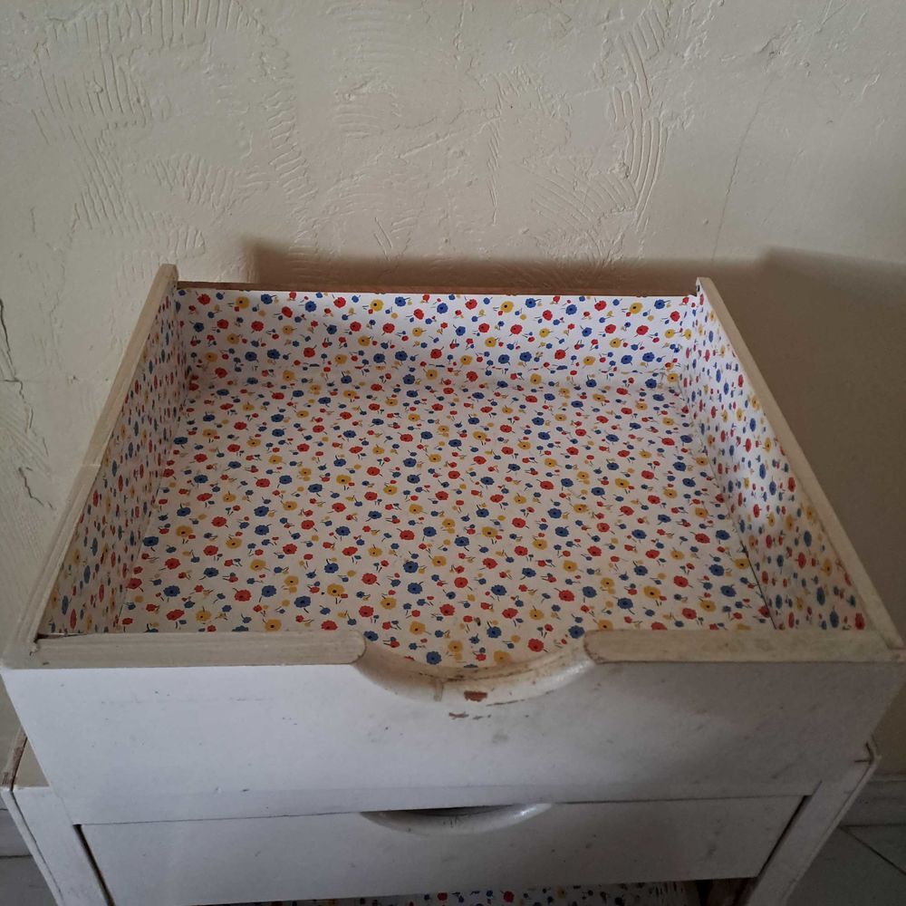 Meuble &agrave; tiroirs en bois Meubles