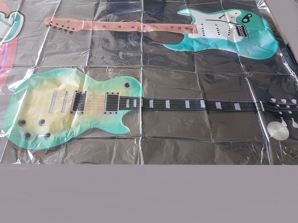 Nappe de table rock'n'roll neuve en platique Décoration