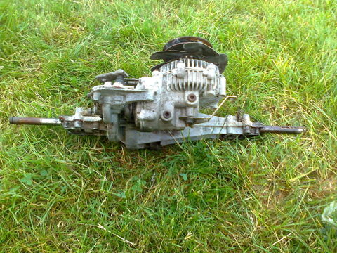 boite hydrostatique tracteur tondeuse 280 Cernoy (60)