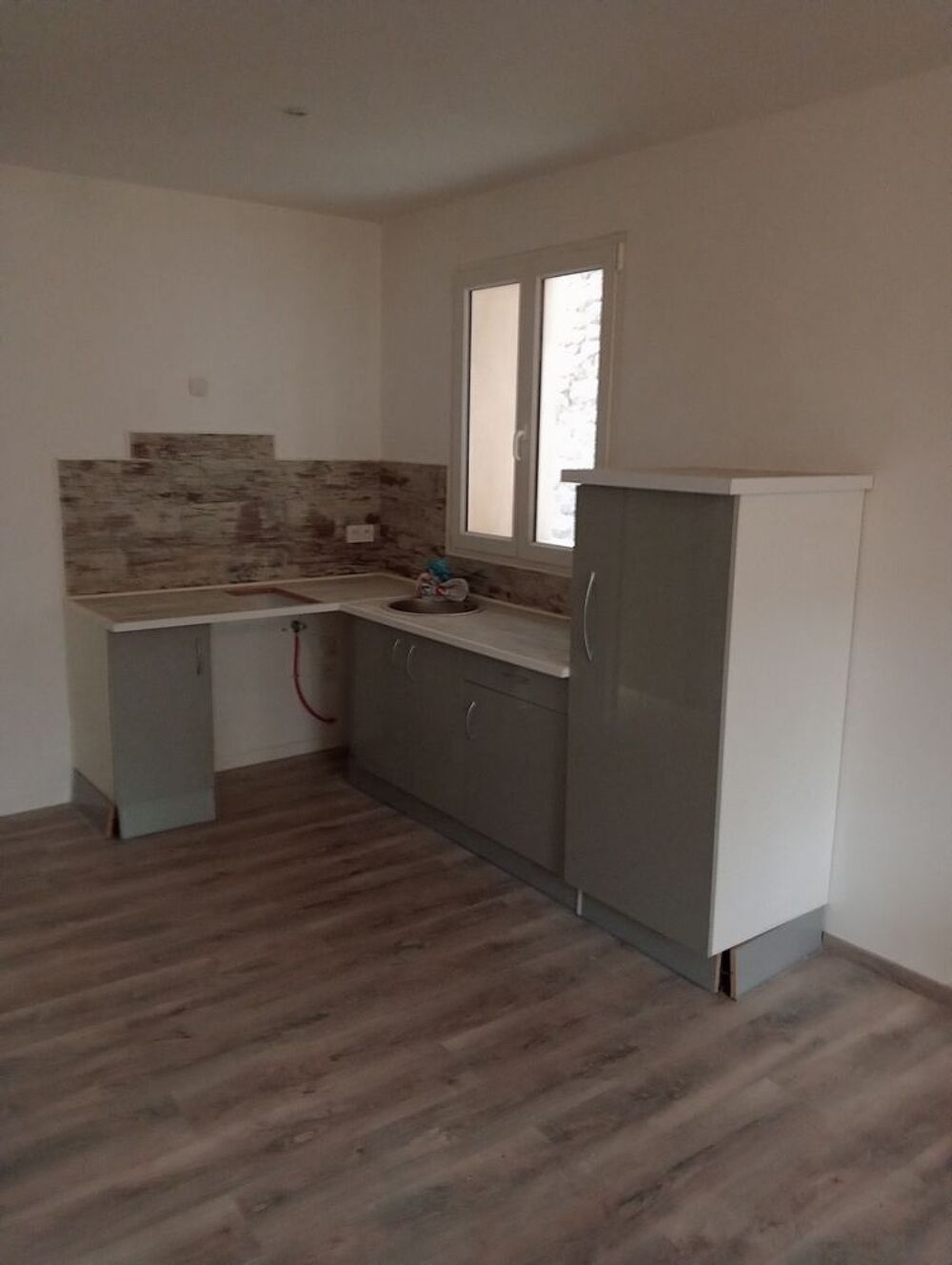 Location Appartement Studio de Standing proche centre-ville, très calme. Alès