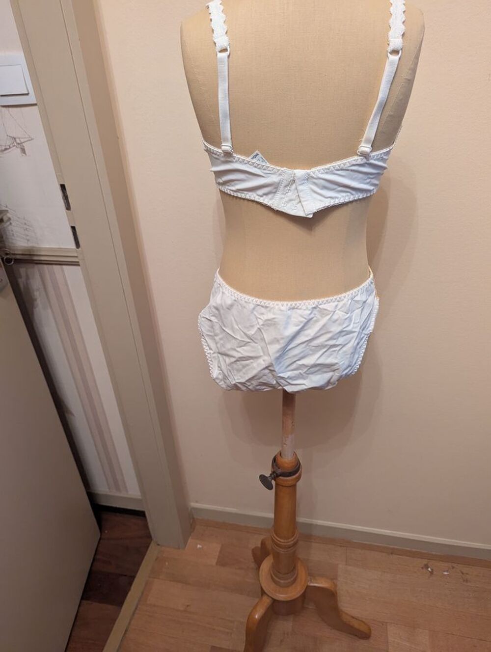 Ensemble de sous v&ecirc;tements DANIEL HECHTER Vêtements