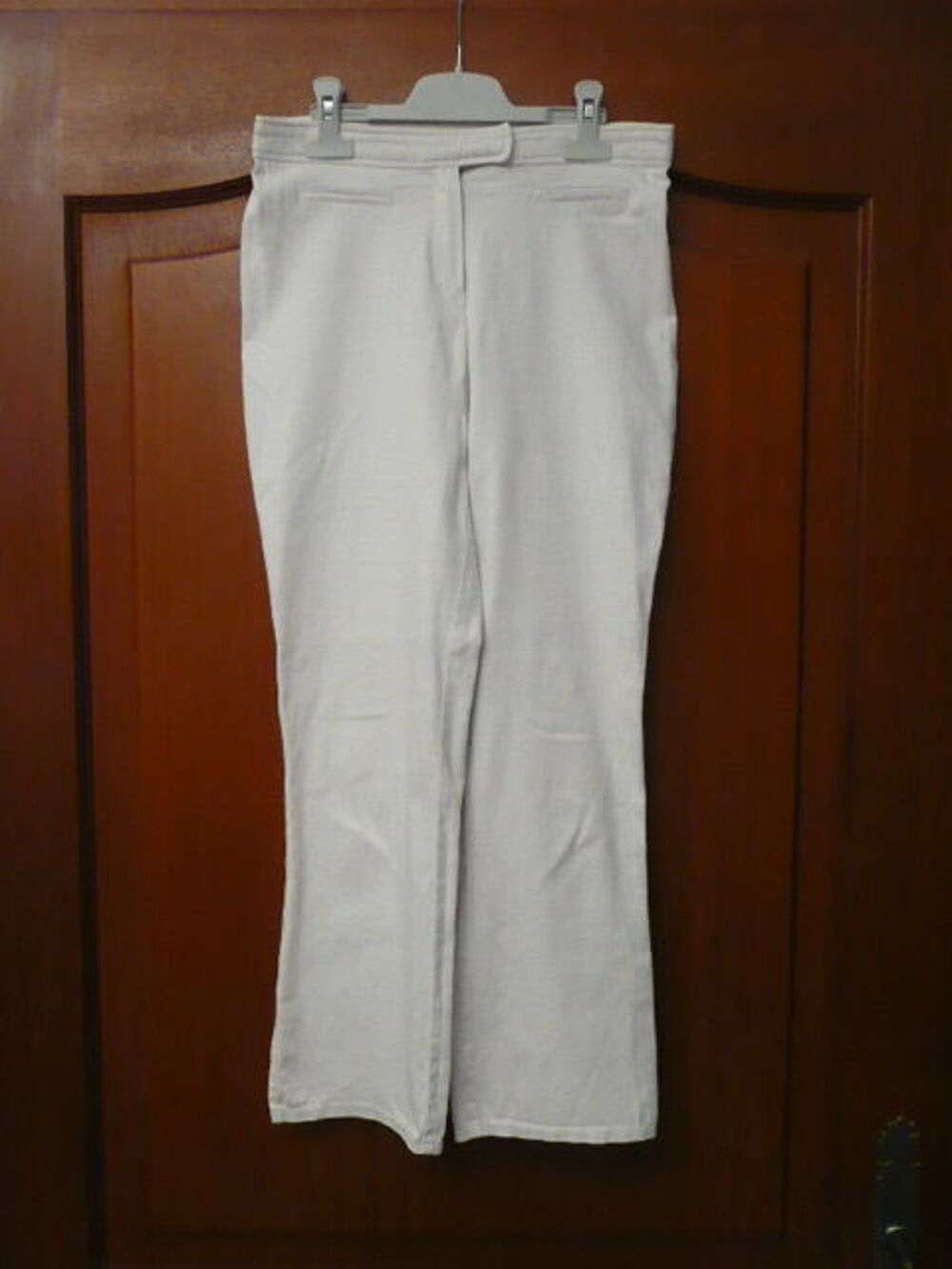 PANTACOURT BLANC CAMAIEU T38 Vêtements
