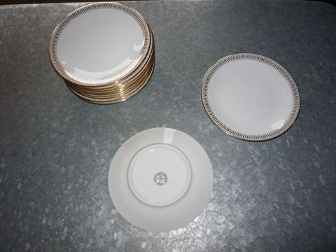 Assiette � dessert Email de Limoges 25 Castres (81)