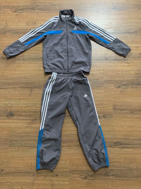 Survêtement enfant garçon     Adidas    12 Saleilles (66)