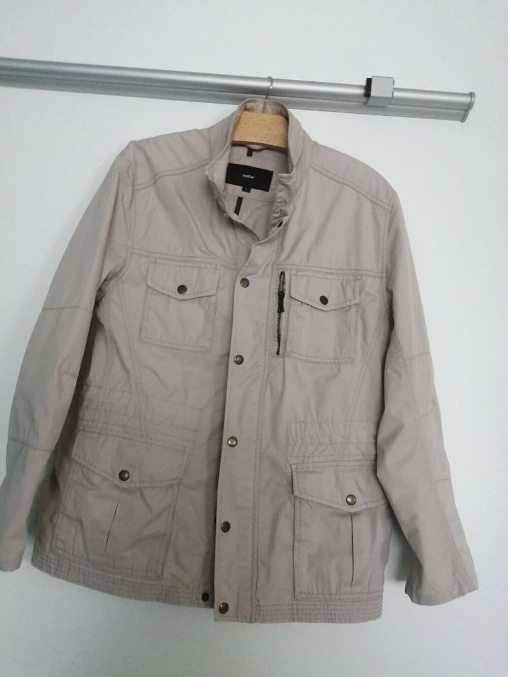 VESTE &Eacute;T&Eacute; HOMME L&Eacute;G&Egrave;RE TAILLE L Vêtements
