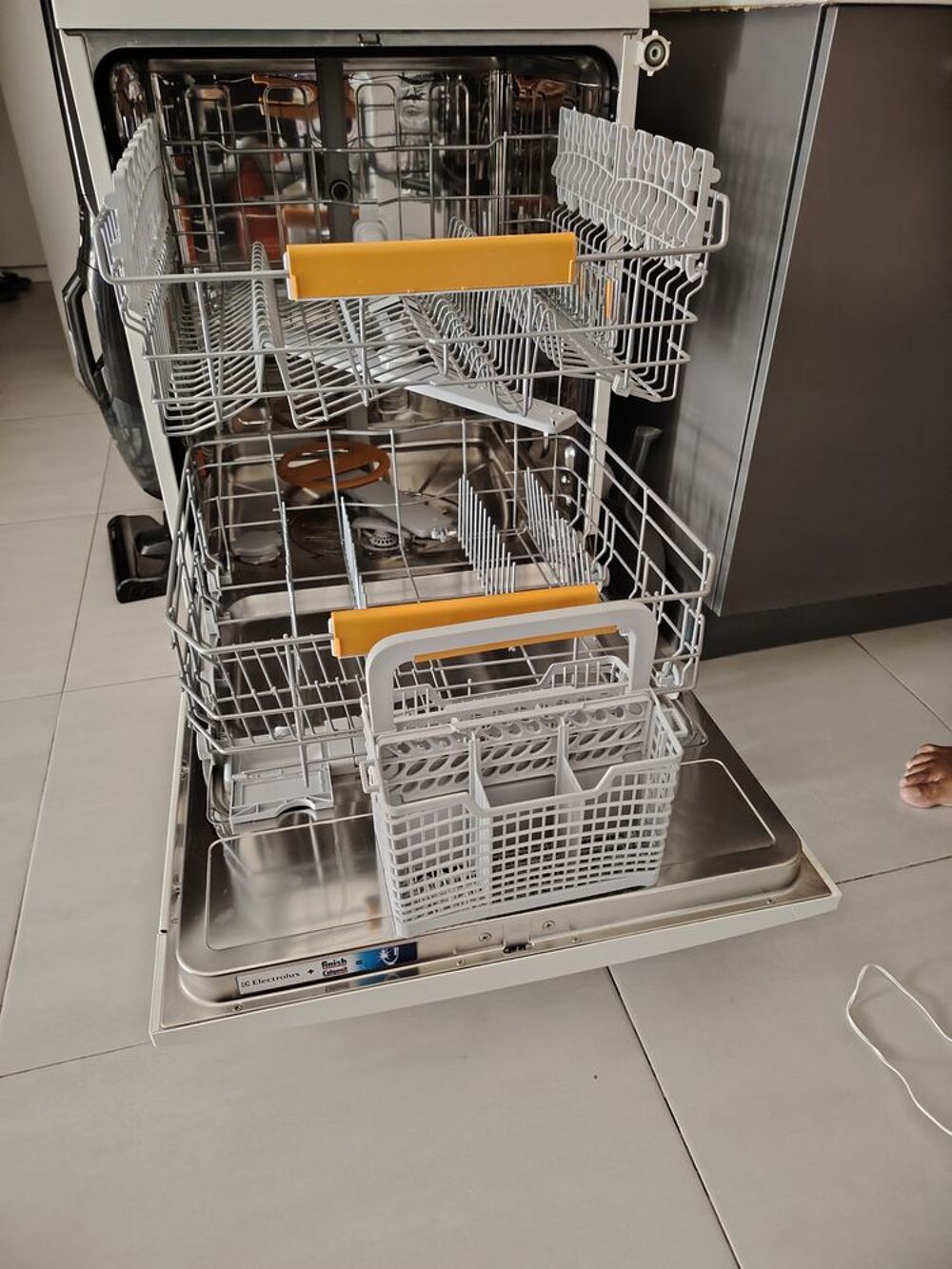 Lave vaisselle 13 couverts Electroménager