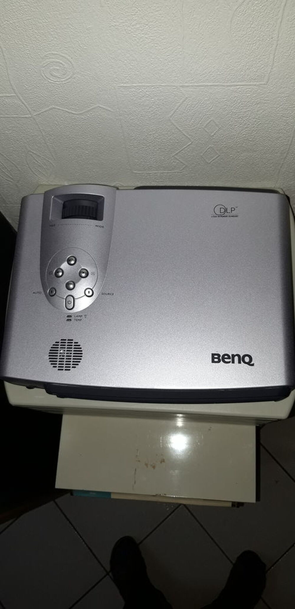 Vid&eacute;oprojecteur BENQ
Appareil haut de gamme Photos/Video/TV