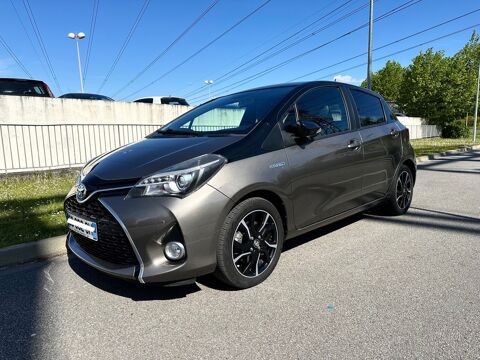 Toyota Yaris Hybride 100h Collection 2016 occasion Le Plessis-Robinson 92350