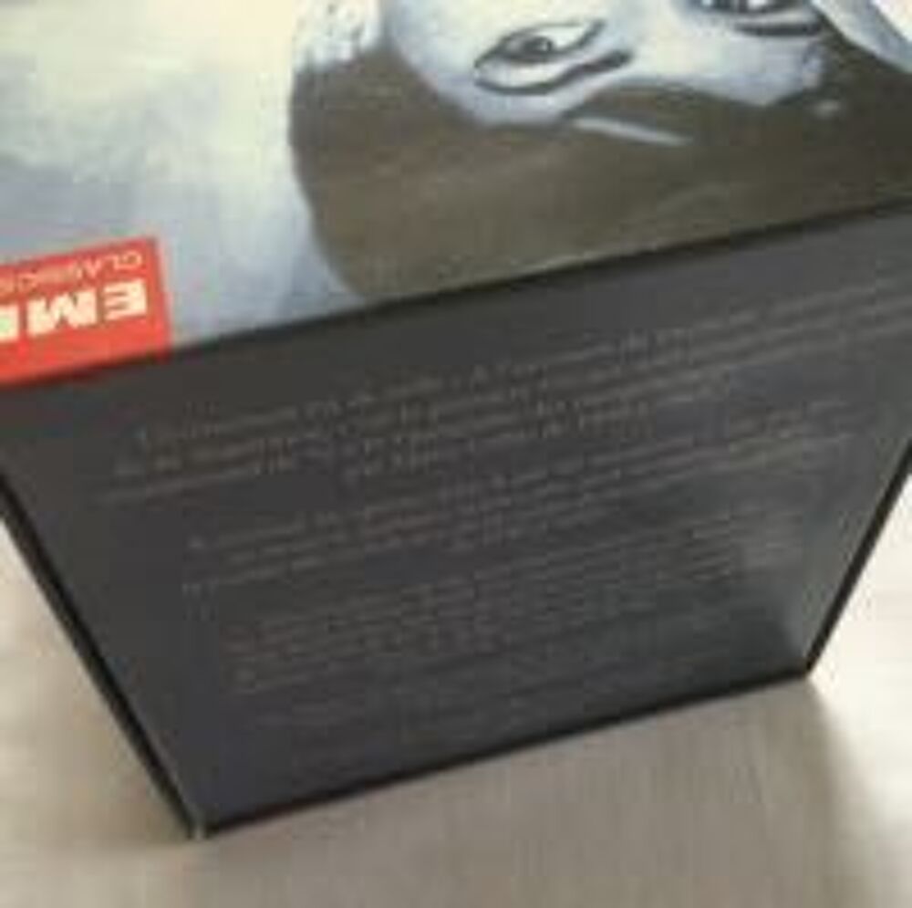 Coffret complet de 70 CD de Maria Callas. The Compl&egrave;te Studio Recordings - 1949-1969. EMI Classics DVD et blu-ray
