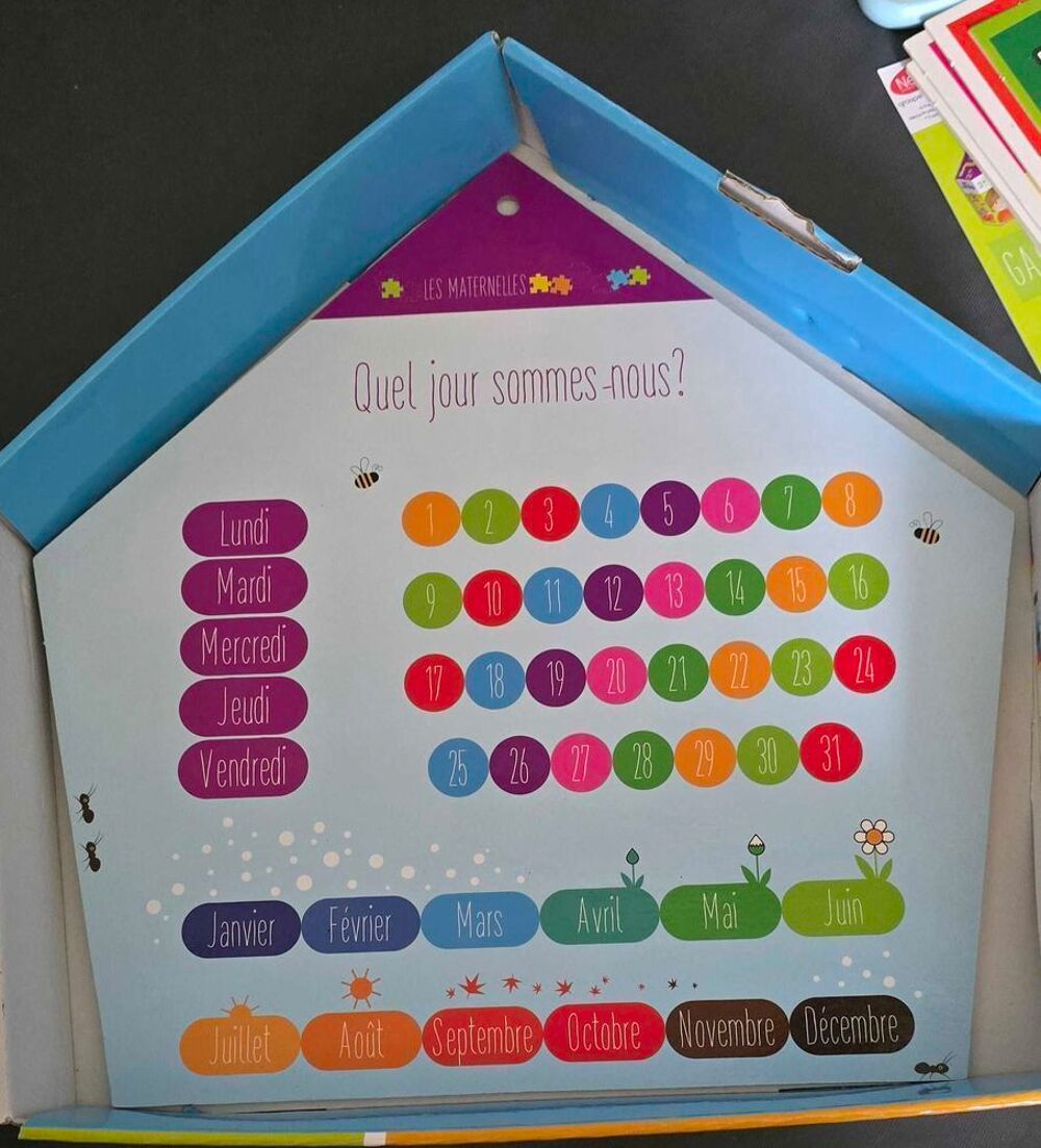 Mon 1er kit d'activit&eacute;s formes et couleurs Jeux / jouets