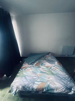  Appartement à louer 1 pièce 25 m² Sète