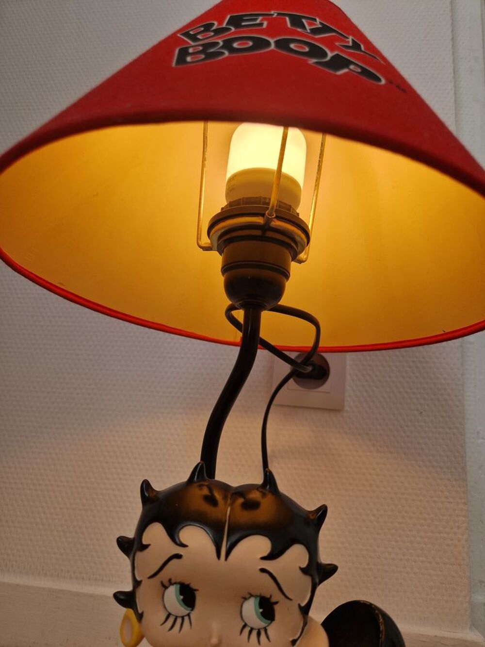Lampe vintage Betty Boop Maroquinerie
