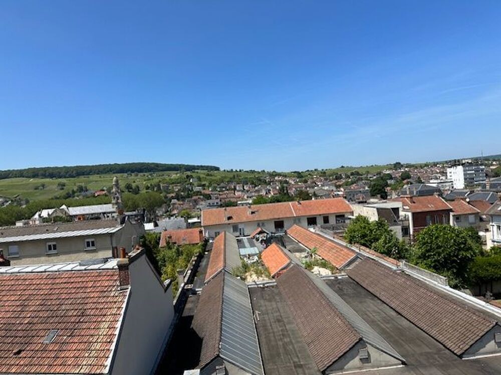 Location Duplex/Triplex Epernay, studio meublé Épernay