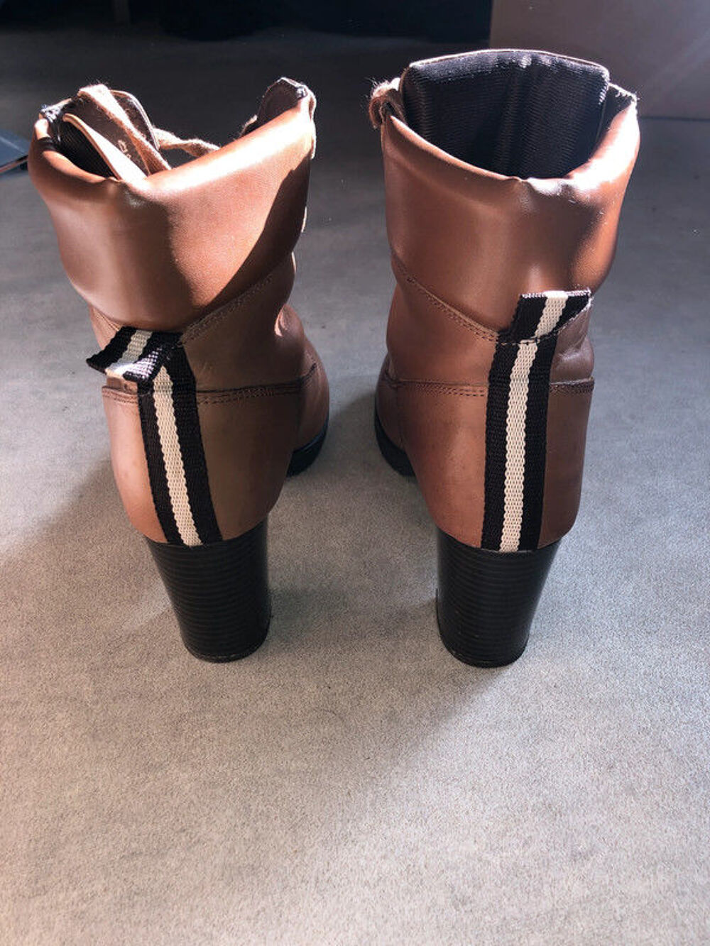 Bottines en cuir Anna Field en tbe P39 &agrave; 30 euros
Chaussures