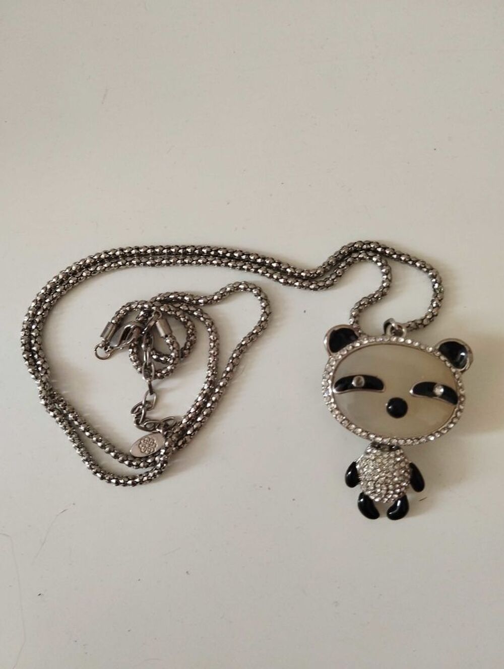 collier pendentif Panda Bijoux et montres