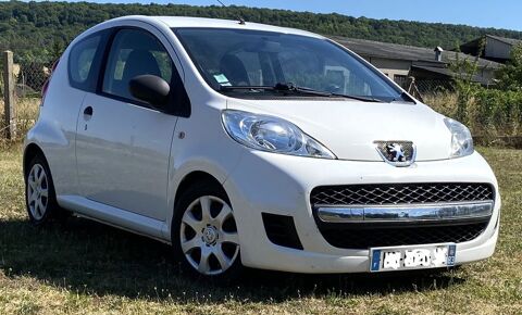 Peugeot 107 1.0e 12V 68ch BLUE LION Urban