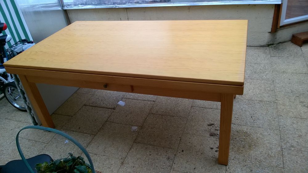 Table &agrave; manger/Billard am&eacute;rican Meubles