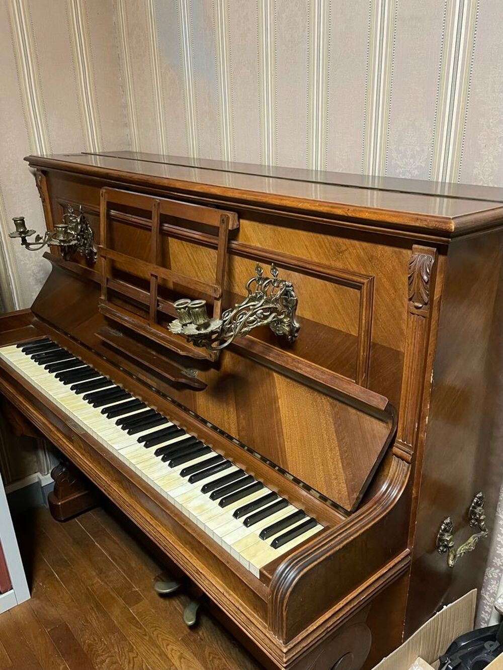 Piano droit ann&eacute;es 1920 Instruments de musique