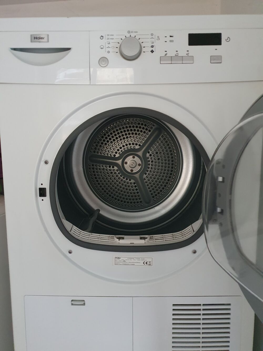 S&egrave;che-linge &agrave; condensation Electroménager