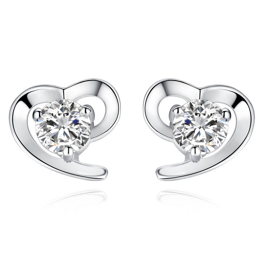 54 paires de boucles d'oreilles coeur blanc et violet Bijoux et montres