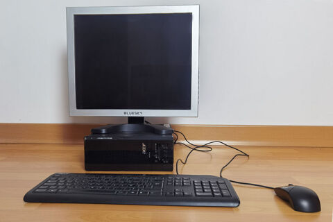 PC ACER X1700
0 Tours (37)