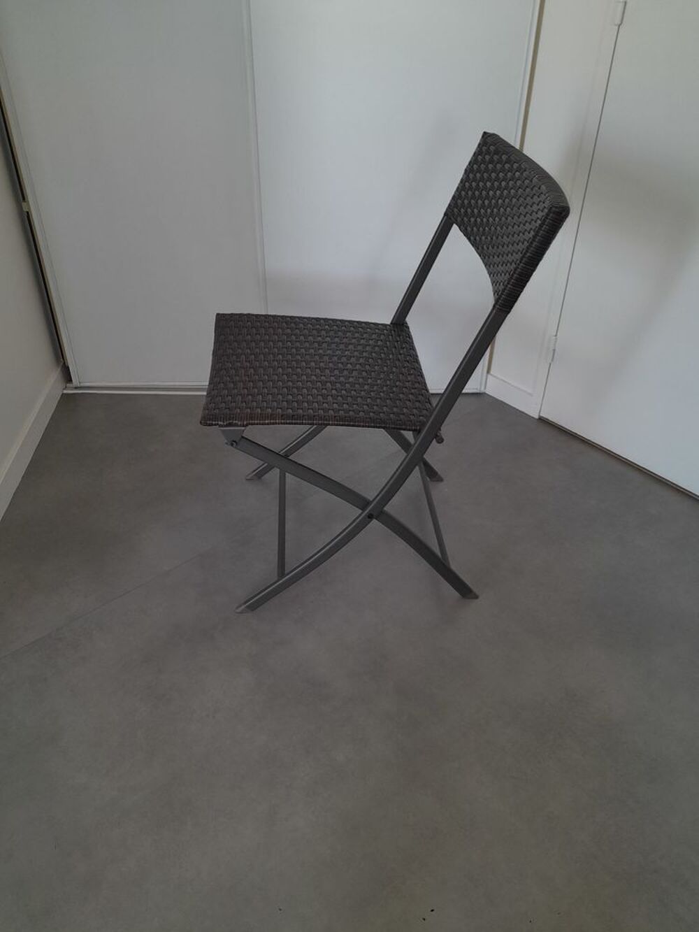 set table et chaises pour jardin ou balcon. Neuf Jardin