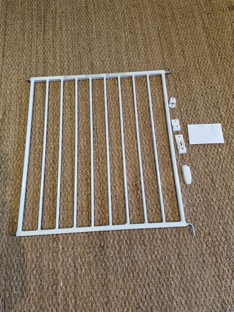 Barrière de porte non extensible Exclusivement pour animaux. 15 33950 Lge-cap-ferret