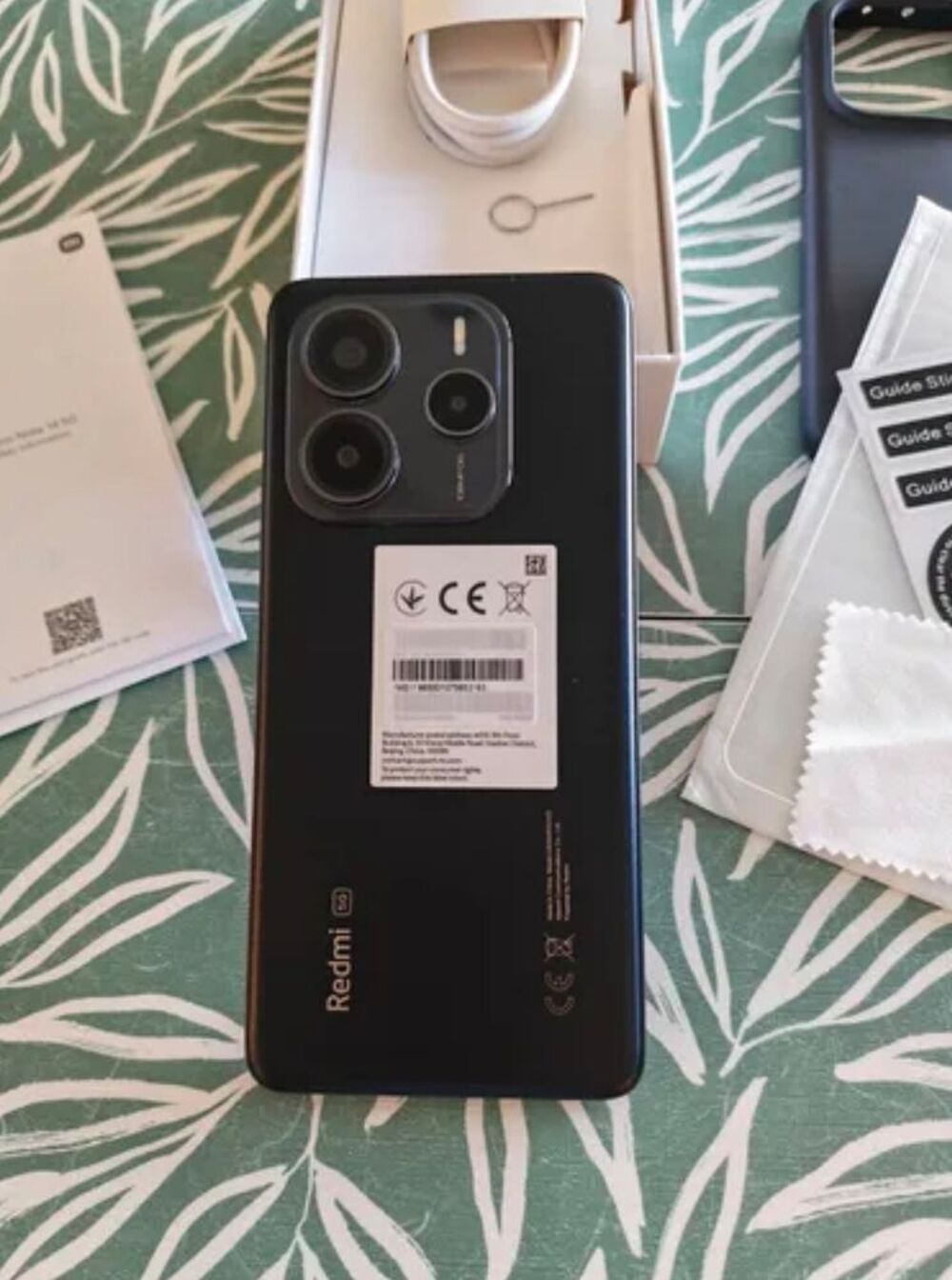 Redmi note 14. 5g. 8+256 Téléphones et tablettes