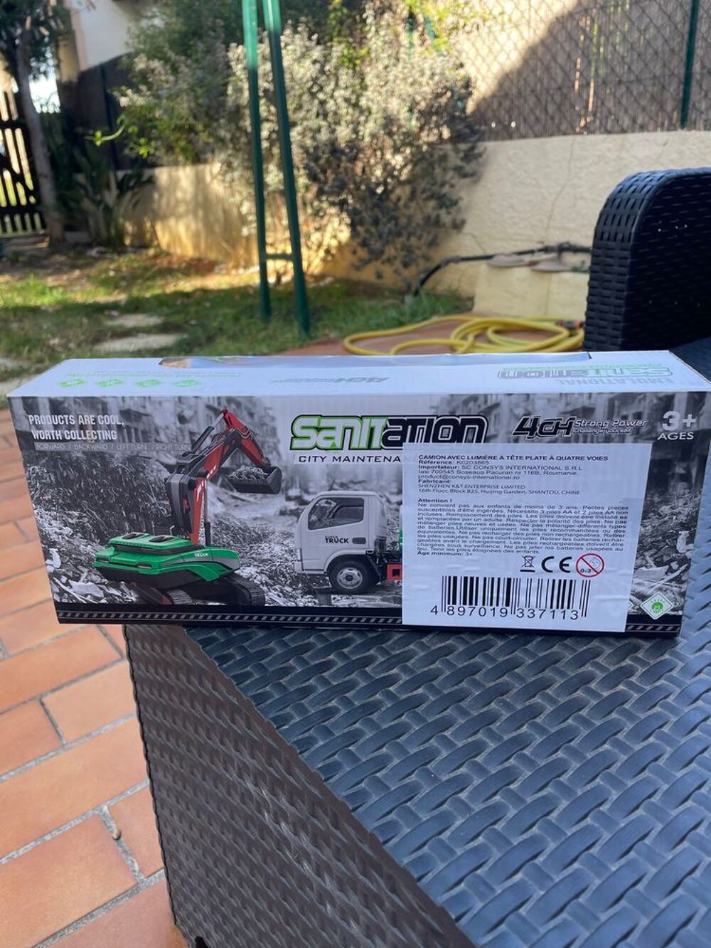 Jouet Camion t&eacute;l&eacute;commande \'\' Sanitation city maintenance team \'\' Jeux / jouets