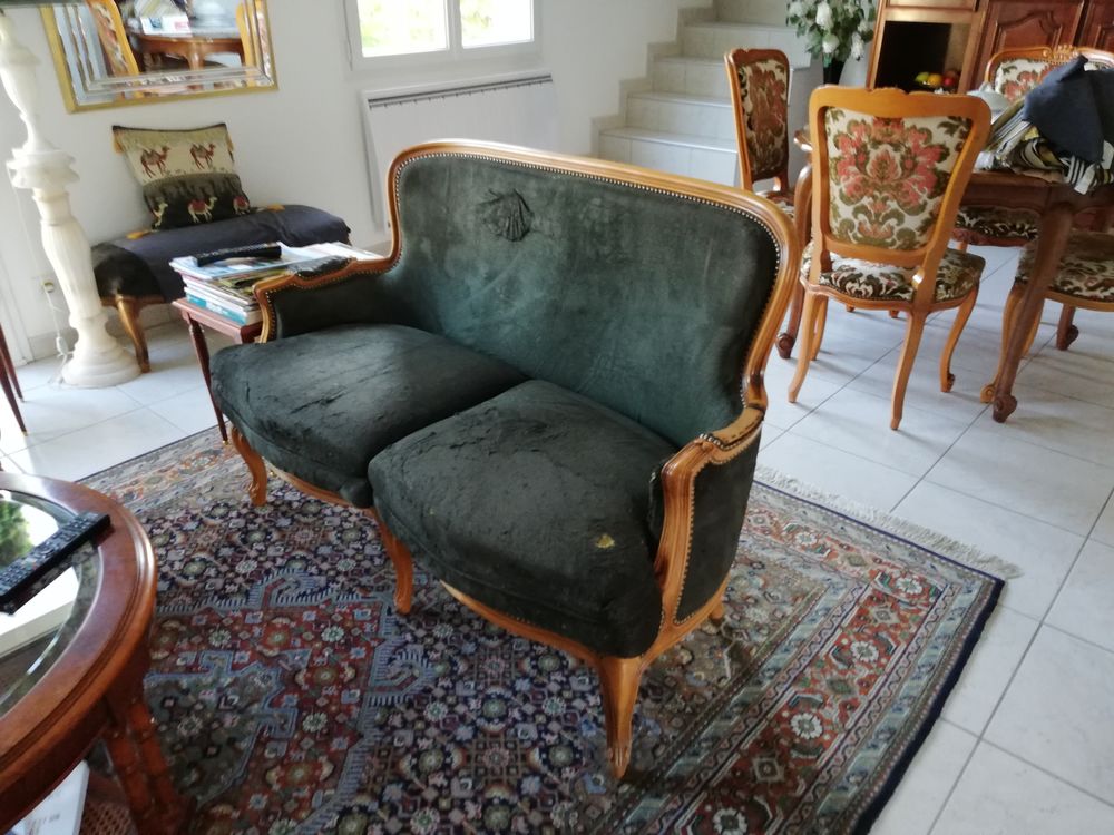 FAUTEUILS TYPE REGENCE + BANQUETTE 2 PLACES Meubles