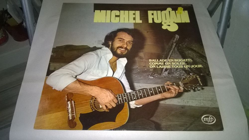 Vinyle Michel Fugain 
Ballade en Bugatti
1979
Excellent e CD et vinyles