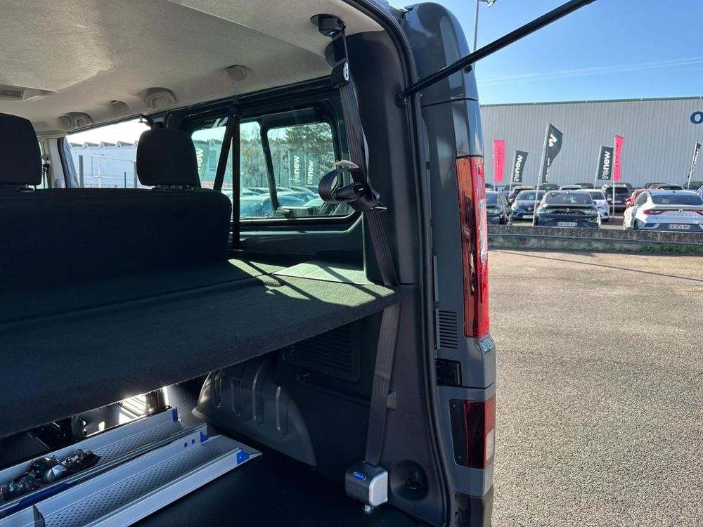 Trafic Blue dCi 150 Grand Evolution 2025 occasion 91310 Montlh&eacute;ry