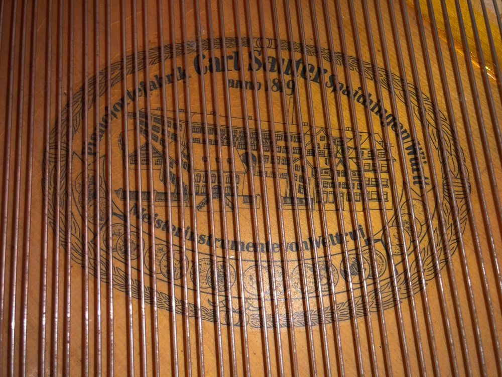 Piano demi queue SAUTER Instruments de musique