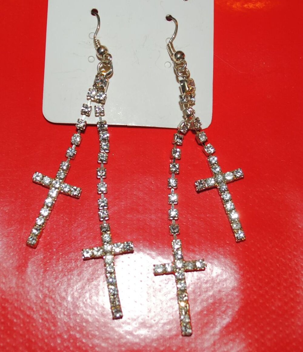 Saisissez le titre de votre objet. Bijoux et montres