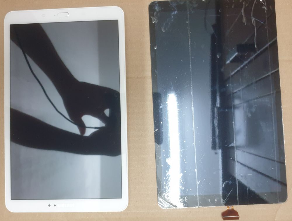 Lot tablettes pour pi&egrave;ces 14 Téléphones et tablettes