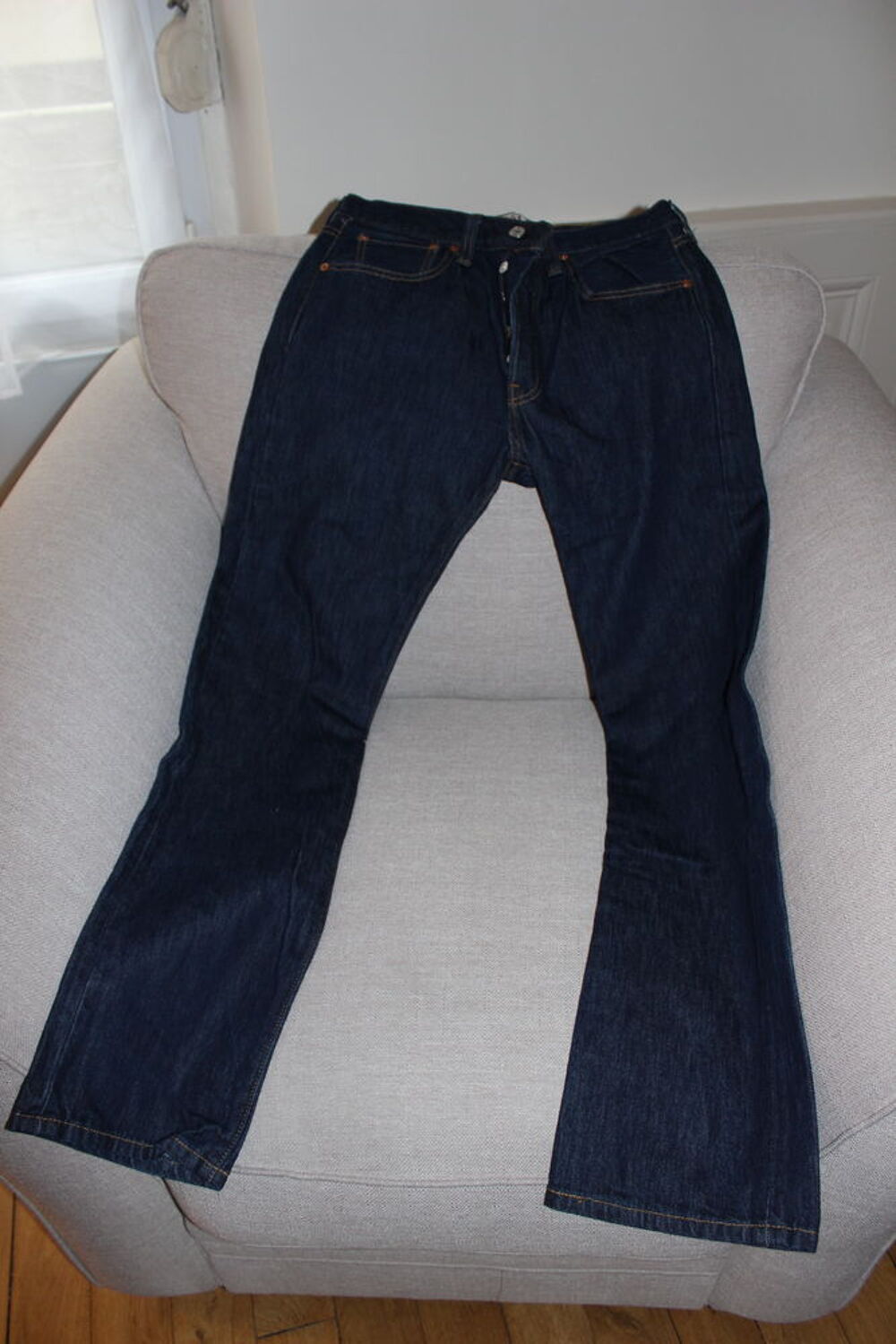 Jean Levi Strauss 501. Bon &eacute;tat. Vêtements